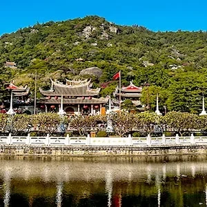 5 Days In-depth Xiamen Tour with Yongding Tulou and Mount Wuyi